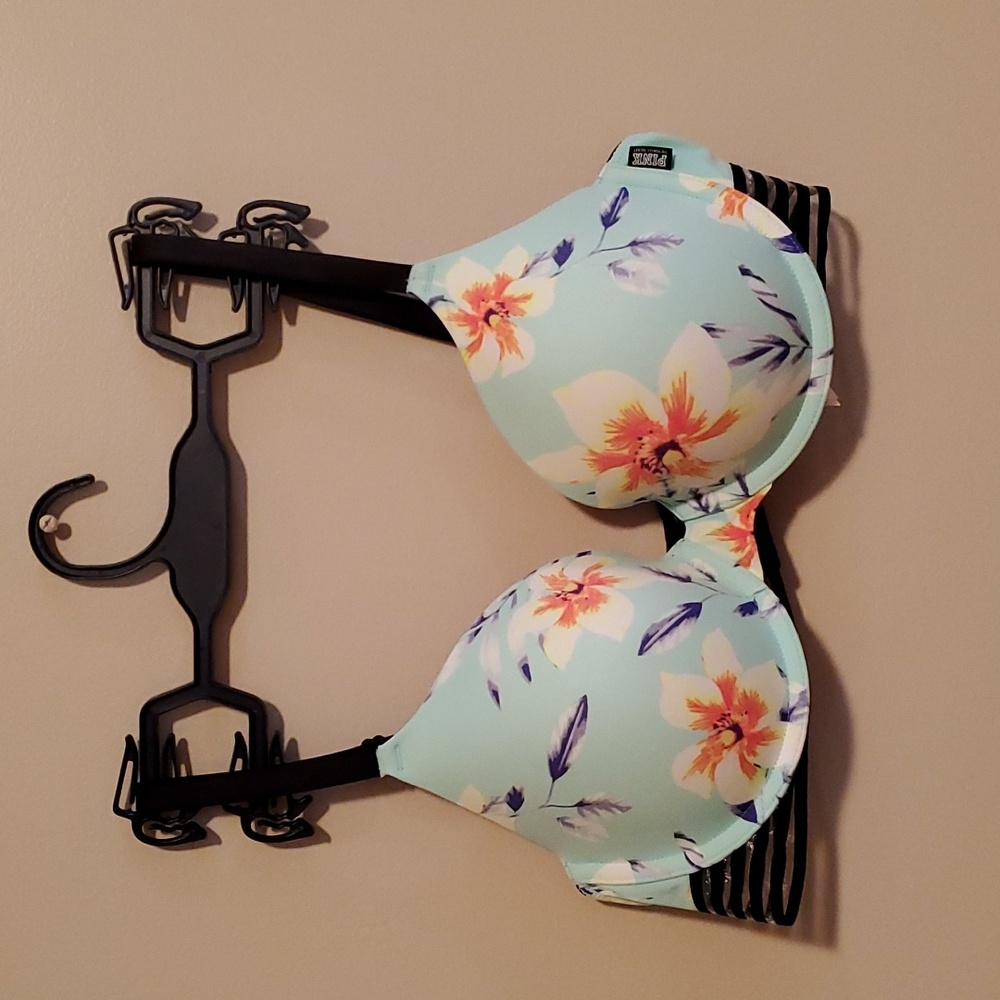 PINK Victoria's Secret Wear Everywhere Lightly Lined T Shirt Bra
